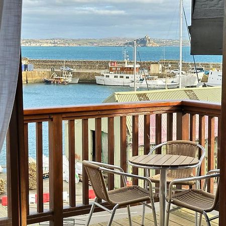 Penthouse 3 - Spacious Harbourside Apartment With Stunning Sea Views 펜젠스 외부 사진